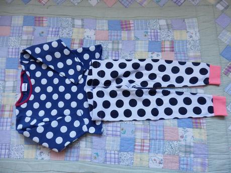 Puntíkaté tričko + pyž.kalhoty,vel. 2 roky, ladybird,92