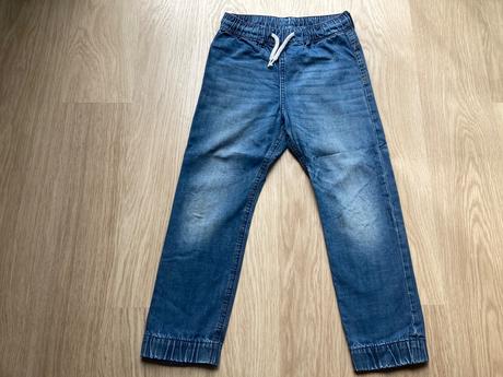 2x tenké džíny, 128