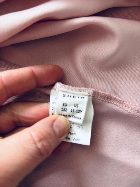 Ob/ šaty letní společenské- v. 11/12 let, 152