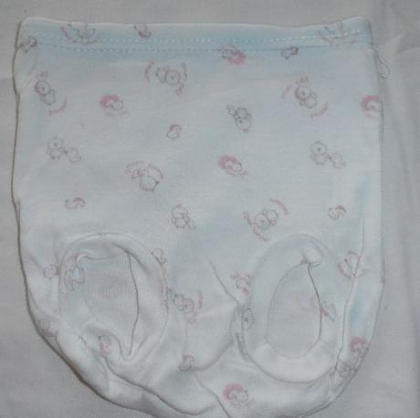 P69. balvněné kalhotky s růžovými ptáčky, 56