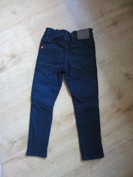 Peckovní klučičí džíny, slimky z loňské kolekce, next,110