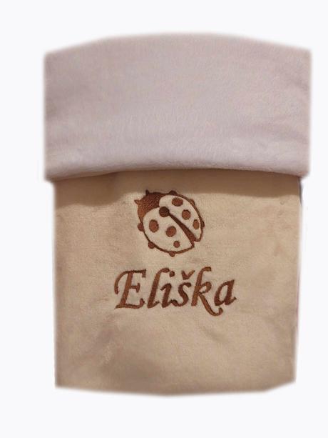 Dvojvrstvá deka s výšivkou na přání - více barev,