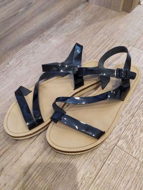 Dívčí sandály, reserved,35