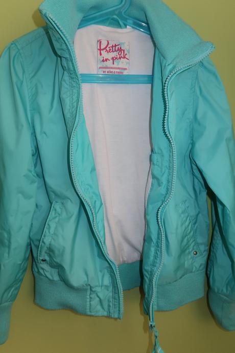 Modrá bunda, c&a,140