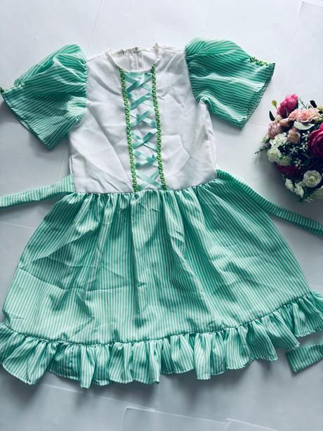 An5/ kostým šaty - v.cca 8-9 let,