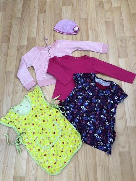 Mix oblečení pro holčičku, 5ks, vel.110, 104–116