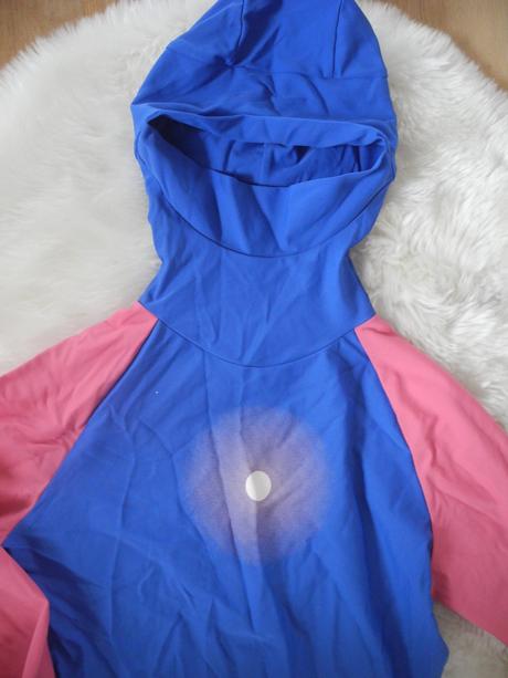 Plavkové triko, 146