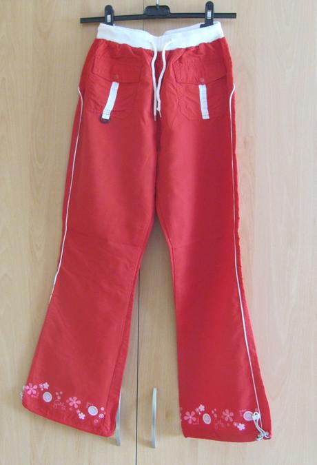 Červené letní kalhoty, success,158