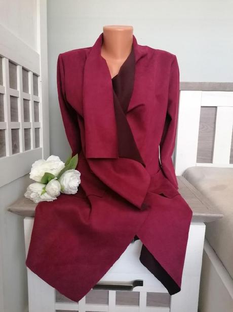 Vínový kabátek, s