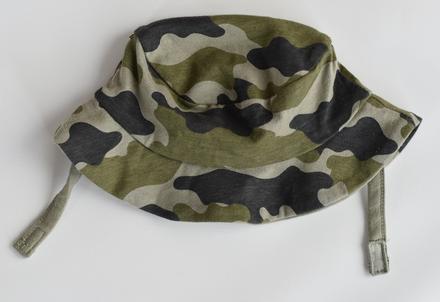 Klobouk vel. 0 - 3 m, f&f,62