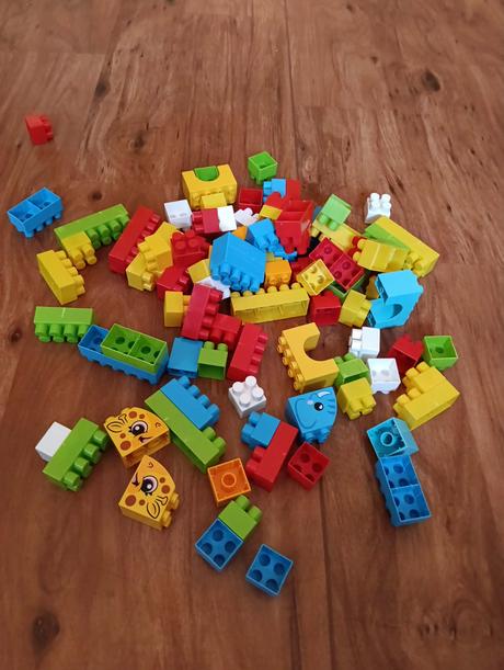 Velké plastové kostky pro malé děti, 