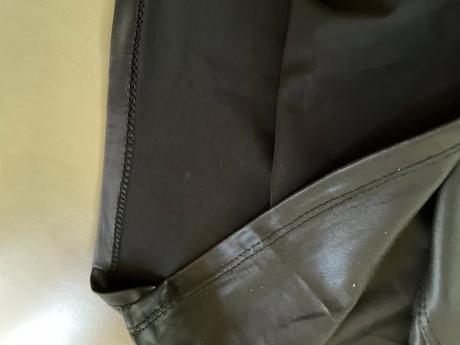 Tenká minisukně vzhled koženka, vel cca s-m, feeli, s