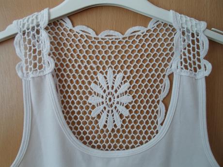 Bílé tričko tílko top s krajkou, s