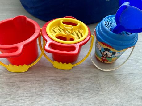 Disney mickey sada na písek - kyblík, lopatka, sít,