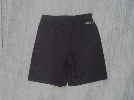 Černé kraťasy kraťásky šortky, decathlon,146
