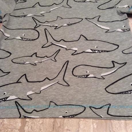 Tričko se žraloky zn. next, next,80