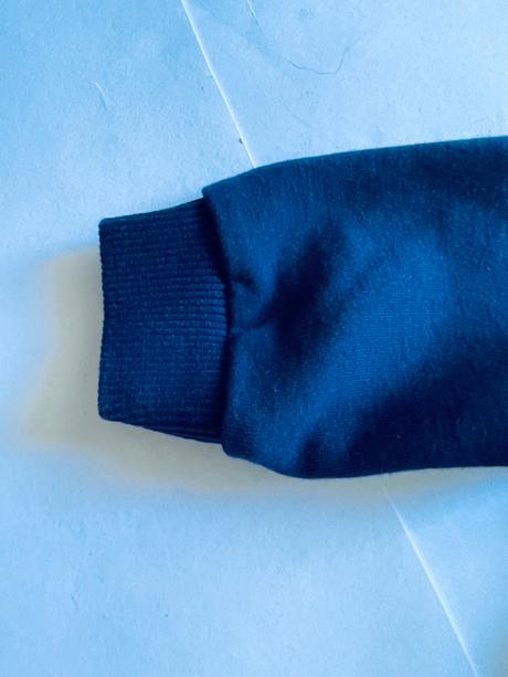 Mikina - v.cca 6/9 měs, 74