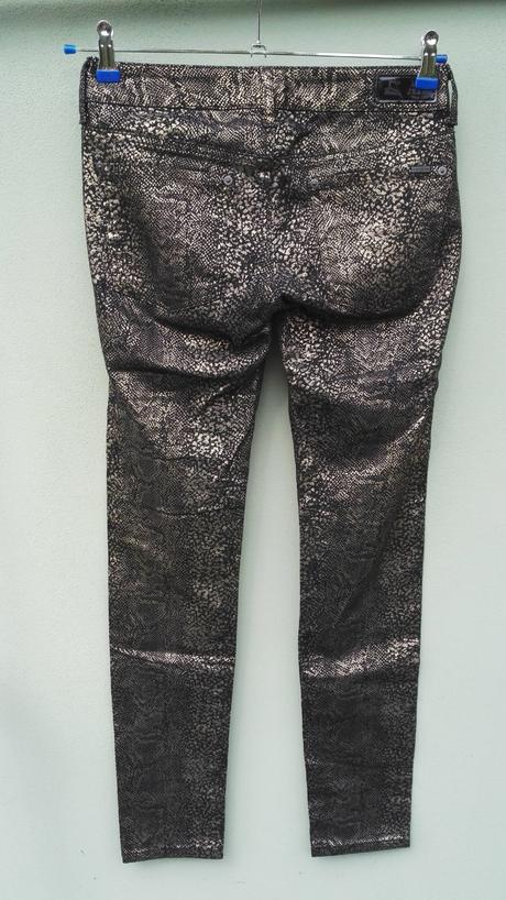 Černo zlaté zúžené rifle mango jeans - vel.36, mango,36