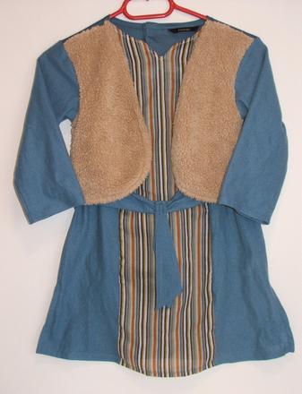 R37 chlapecký kostým vel. 3-4 roky,