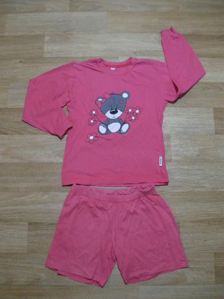 Kraťasové pyžamo, disney,122