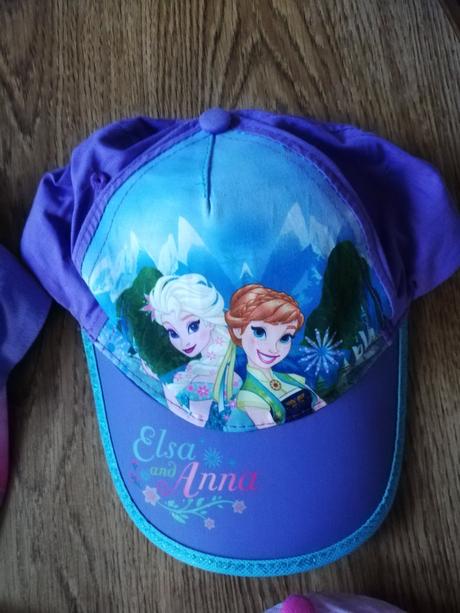 Kšiltovky dívčí vel. 52-54 cm., disney,50