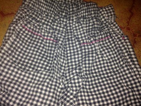 Dívčí kraťasy kostičky, kvítečko vel. 92 - 98, st. bernard,92