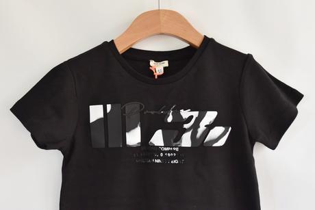 Tričko vel. 4 - 5 let, river island,110