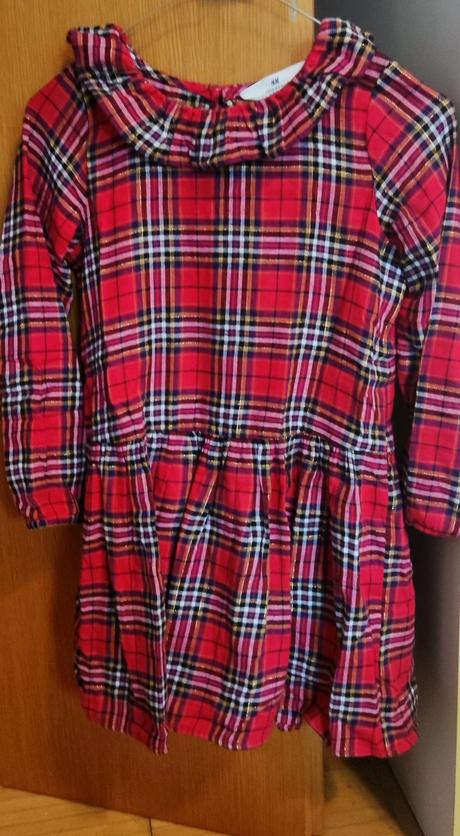 Pěkné sváteční šaty hm vel. 134 (8-9 let), 134