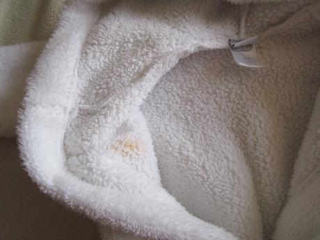 Heboučký bílý župan s kapucí, vel. 62, jako nový, 62