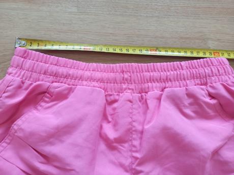 Šortky sportovní vel.140/146, 140