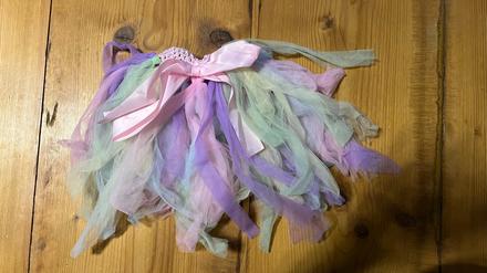 Tylová duhová sukýnka,