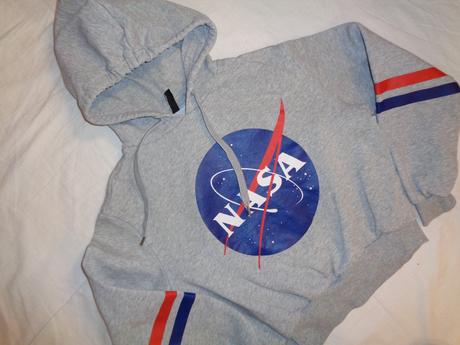 Šedá mikina nasa 146/152, h&m,146
