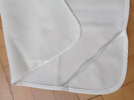 Nepromokavá podložka 70x140, šířka (cm): 70,délka (cm): 140