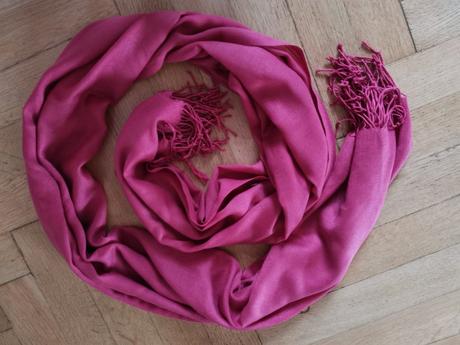 Šála třásně šál, camaieu