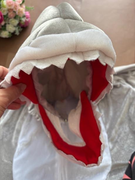 An20/ kostým žralok - v.11/13 let,