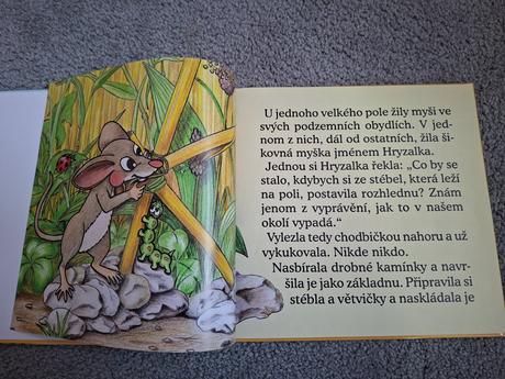 Kniha o chytré myšce, 