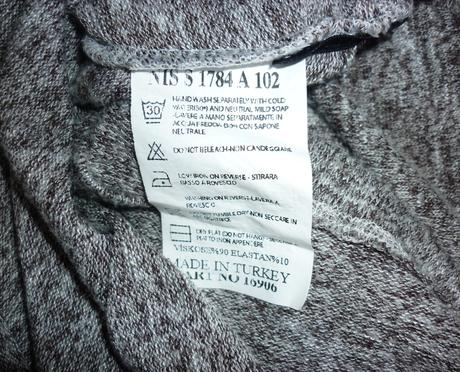 Tenký dámský svetřík trocky, s