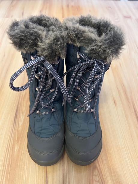 Sněhule quechua, quechua,33