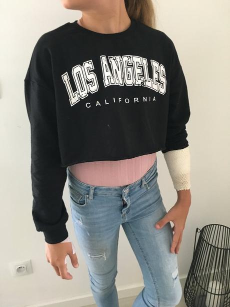 2 ks crop top/mikina shein (11 - 12 let), 152