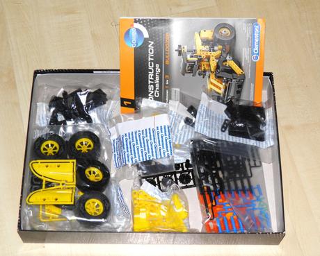 Mechanická laboratoř - buldozer,