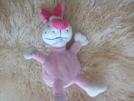 Plyšový zajíc zn.itm,