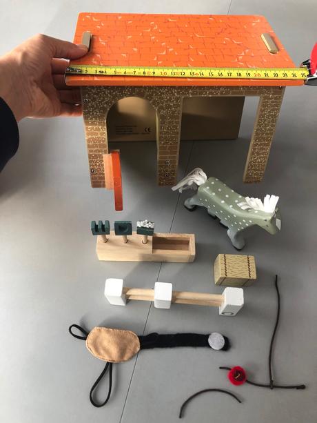 Dřevěná stáj kůň 11 dílná sada péče o koně dostihy, 