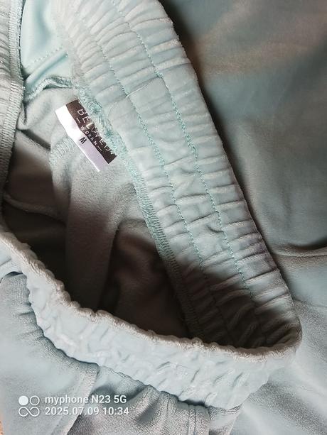 Šortky semišové zn."beloved" vel."m", m