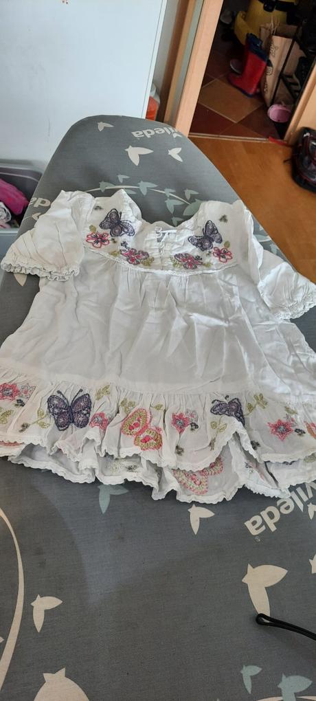 Dívčí tričko značky next, vel 5let, next,110