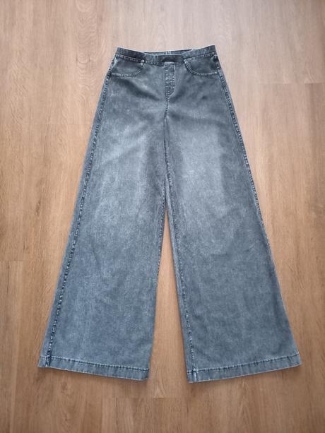 Černé kalhoty se vzhledem riflí, h&m,158