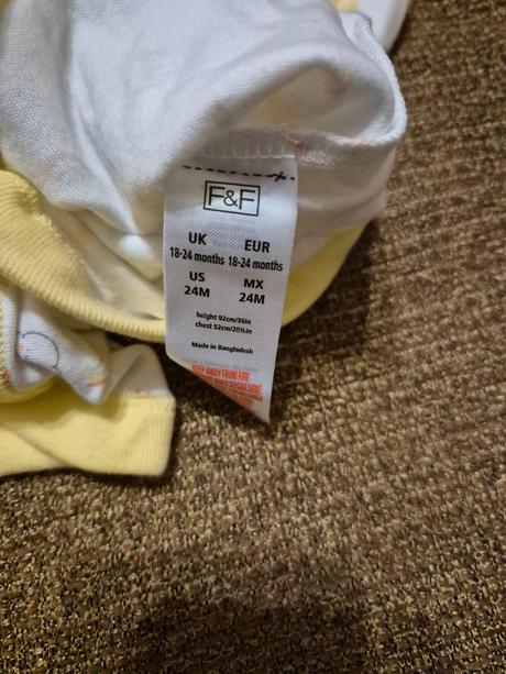 Dětské body f&f vel. 92, f&f,92
