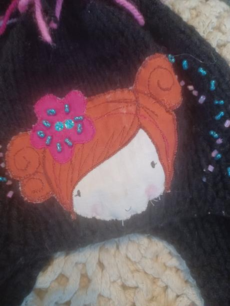 Háčkovaná čepice next, 104