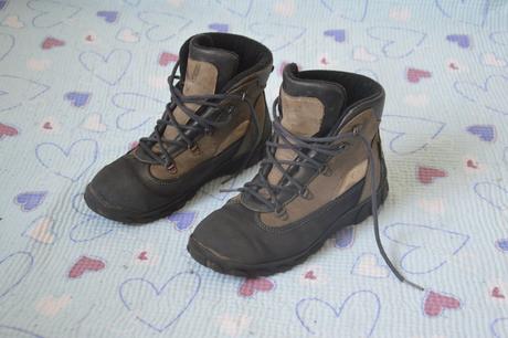 34 dzo kožené kotníkové boty pohorky, 34