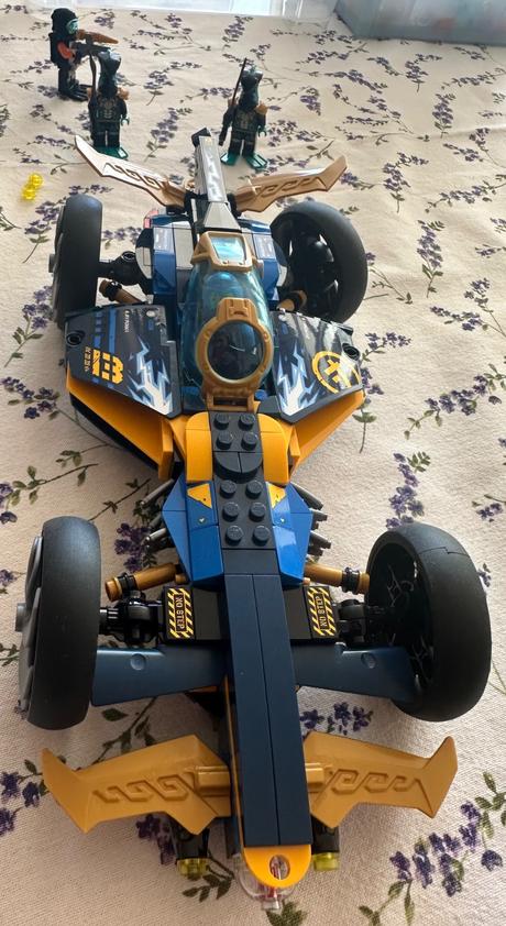 Lego ninjago univerzální nindža auto 71752,