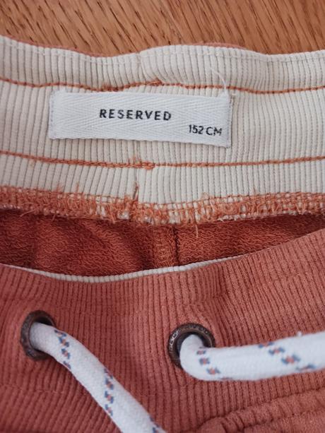 Reserved tepláky č.140/146, reserved,140